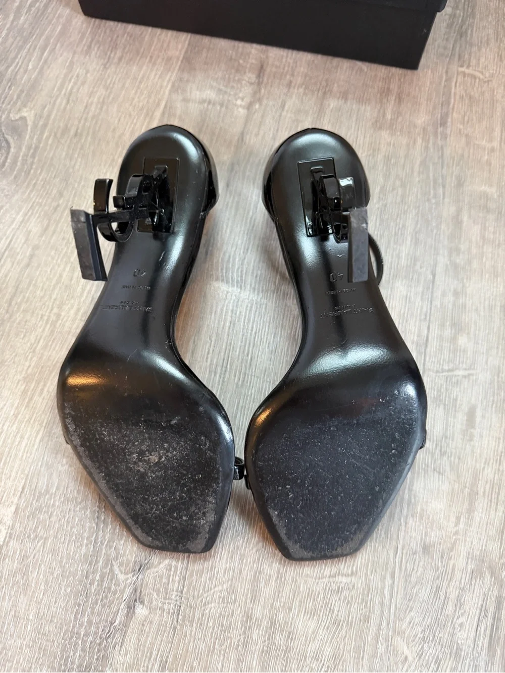 YSL Heels - Picture 6 of 6